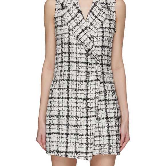 Alice+Olivia Black and White Tweed Sleeveless Coat NEW mini dress - Picture 1 of 16